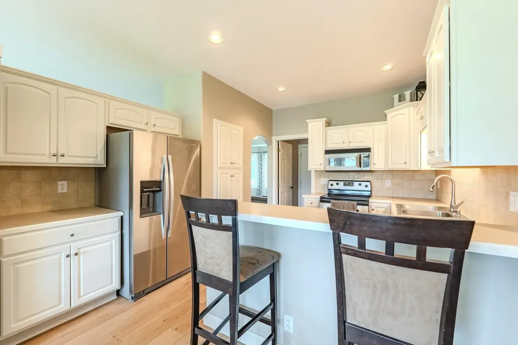 933 E Lost Hills Court Derby KS 67037