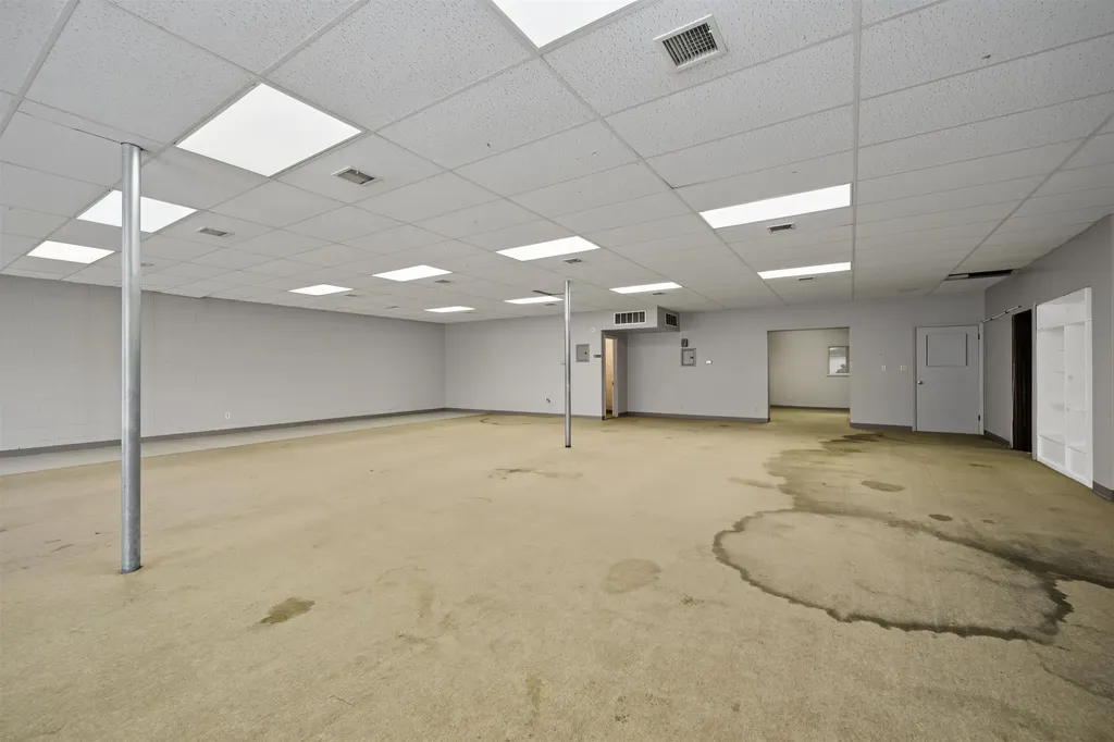 1021 S Main Street Mcpherson KS 67460