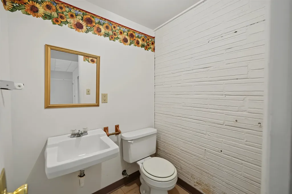 1021 S Main Street Mcpherson KS 67460