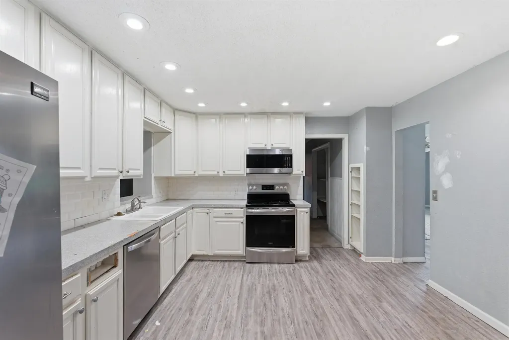 3604 E Skinner Wichita KS 67218