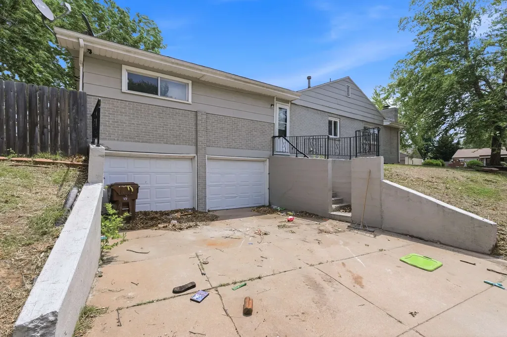 3604 E Skinner Wichita KS 67218