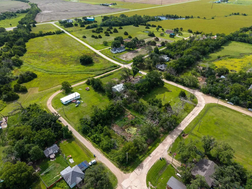 572 E 76th N Wellington KS 67152