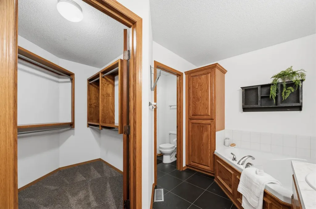 14012 W Highland Springs Court Wichita KS 67235