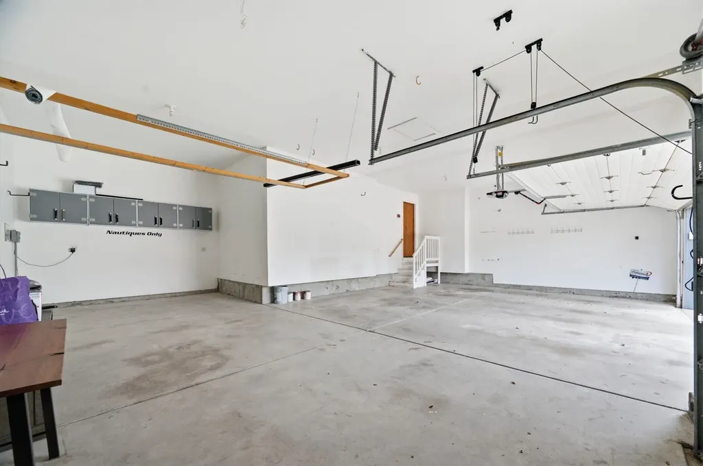 14012 W Highland Springs Court Wichita KS 67235