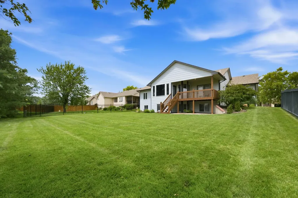 14012 W Highland Springs Court Wichita KS 67235