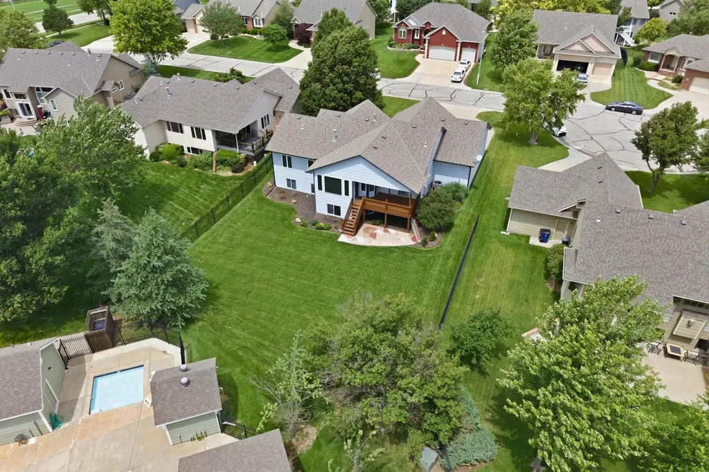 14012 W Highland Springs Court Wichita KS 67235