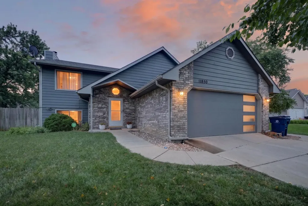 11850 W Neville Court Wichita KS 67205