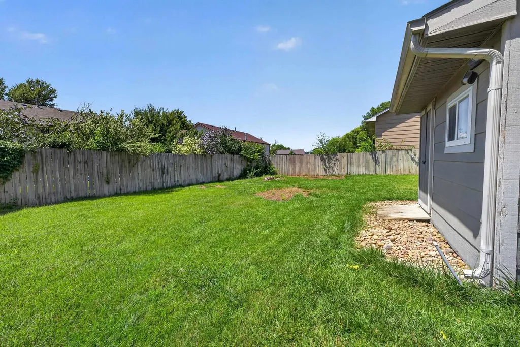 11850 W Neville Court Wichita KS 67205
