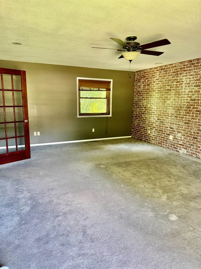 1537 N Milton Court Derby KS 67037