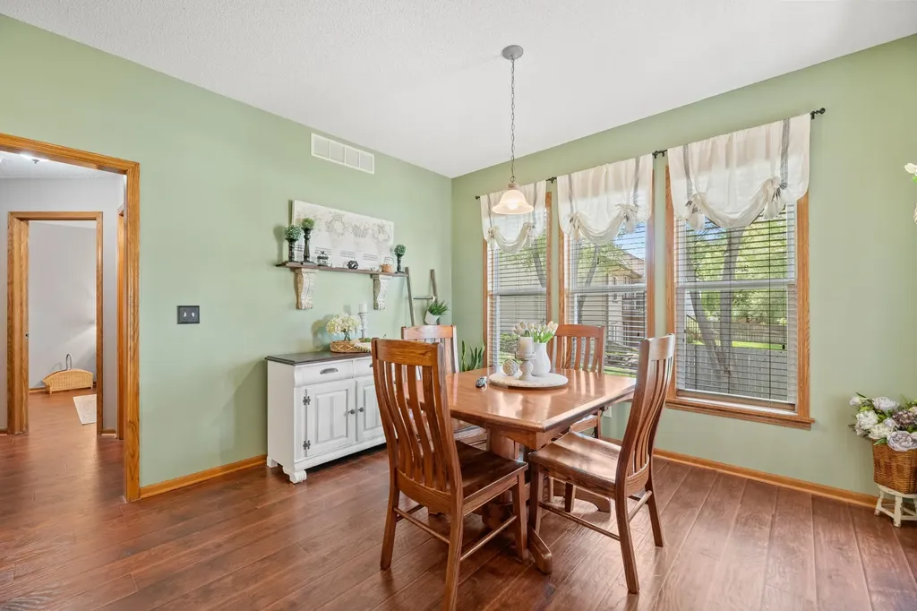1405 E Hidden Ridge Court Derby KS 67037