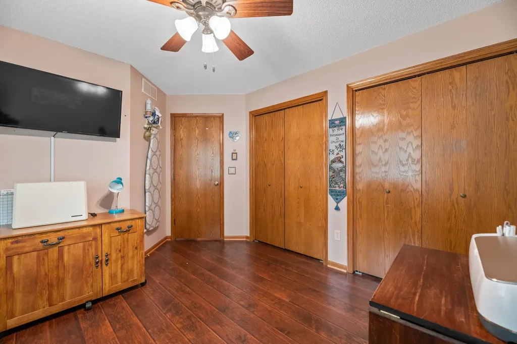 1405 E Hidden Ridge Court Derby KS 67037