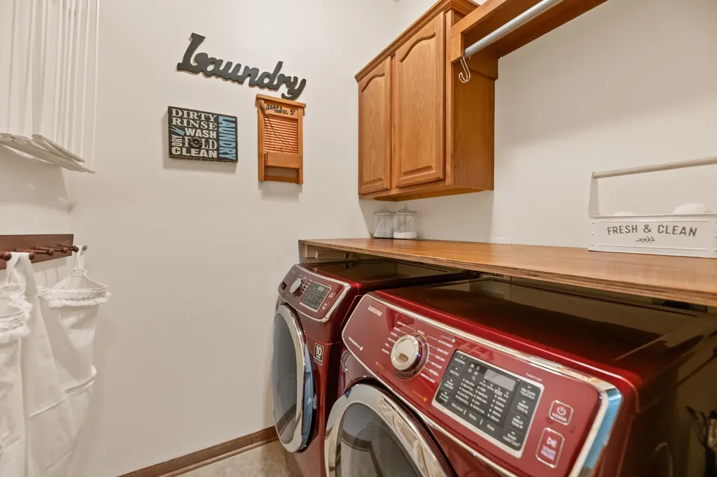 1405 E Hidden Ridge Court Derby KS 67037