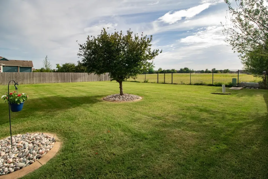 2825 N Emerson Circle Derby KS 67037-8798