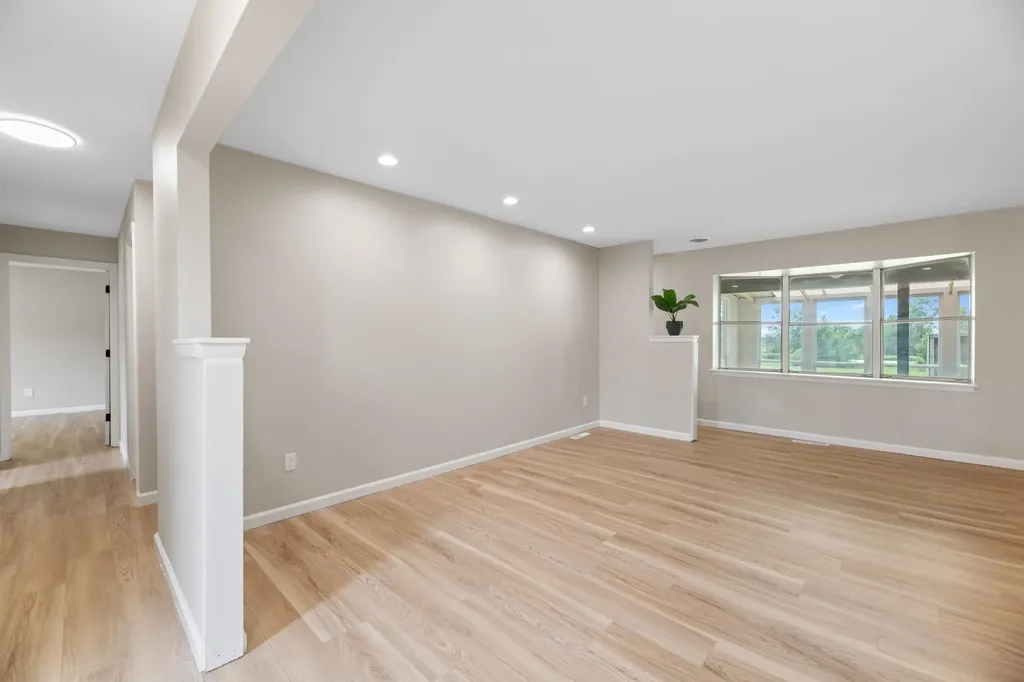 8909 S Spencer Sedgwick KS 67135