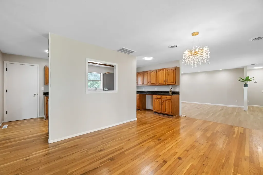8909 S Spencer Sedgwick KS 67135