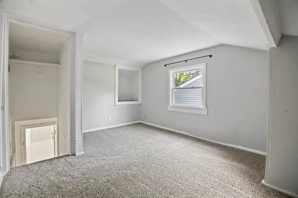 2511 S Victoria Wichita KS 67216