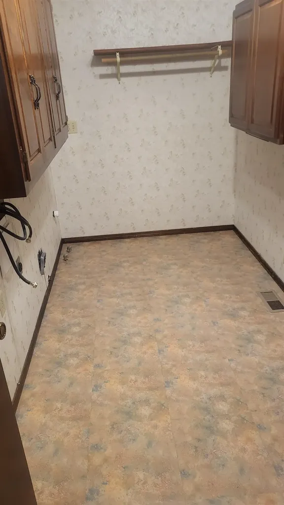840 Trinity Court Newton KS 67114