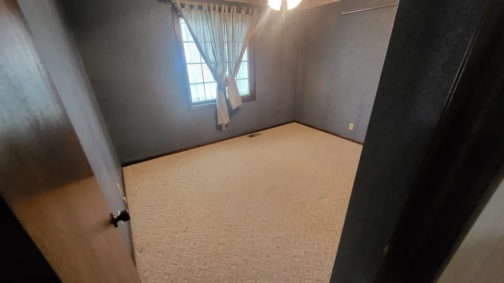 840 Trinity Court Newton KS 67114