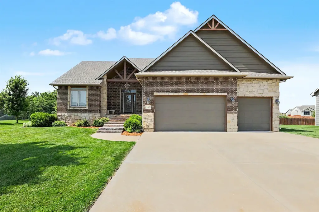 1615 N Obsidian Street Wichita KS 67235