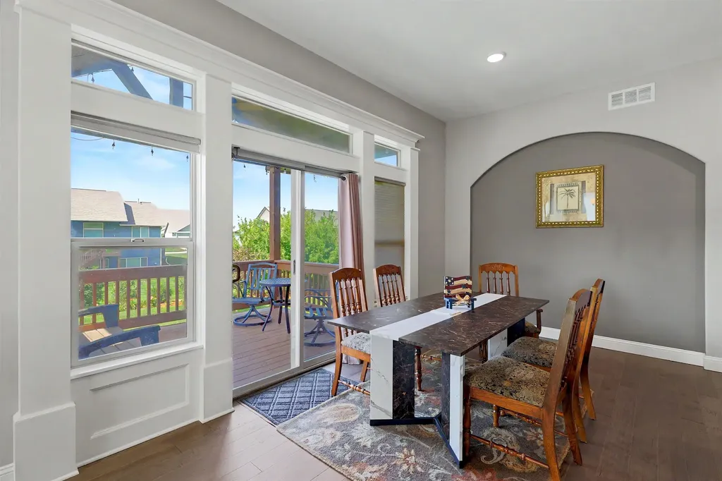 1615 N Obsidian Street Wichita KS 67235