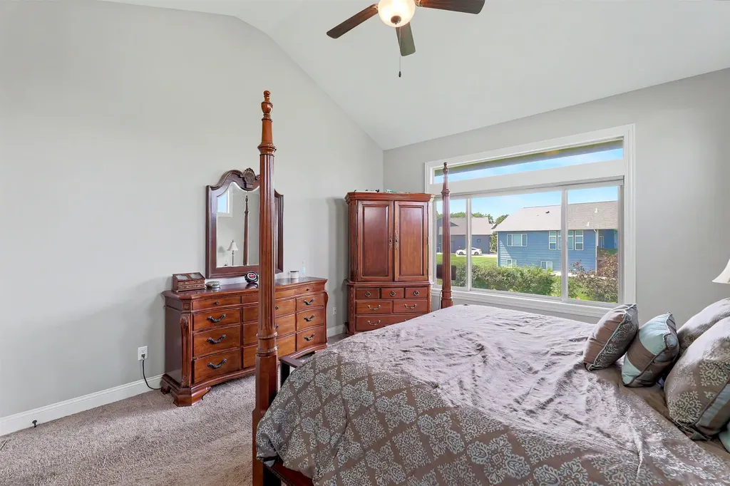 1615 N Obsidian Street Wichita KS 67235
