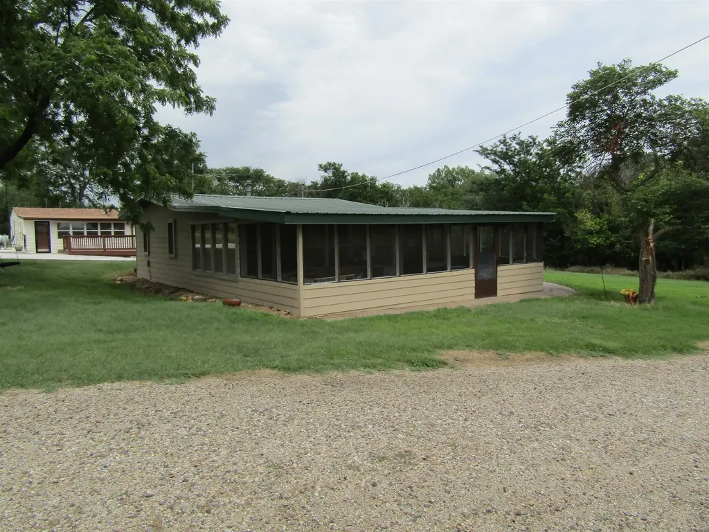 129 Venango Circle Marquette KS 67464