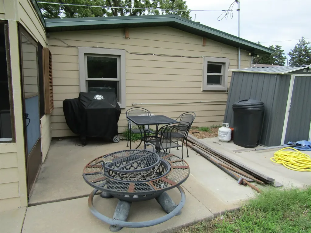 129 Venango Circle Marquette KS 67464