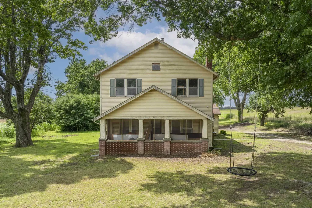 10371 292nd Road Arkansas City KS 67005