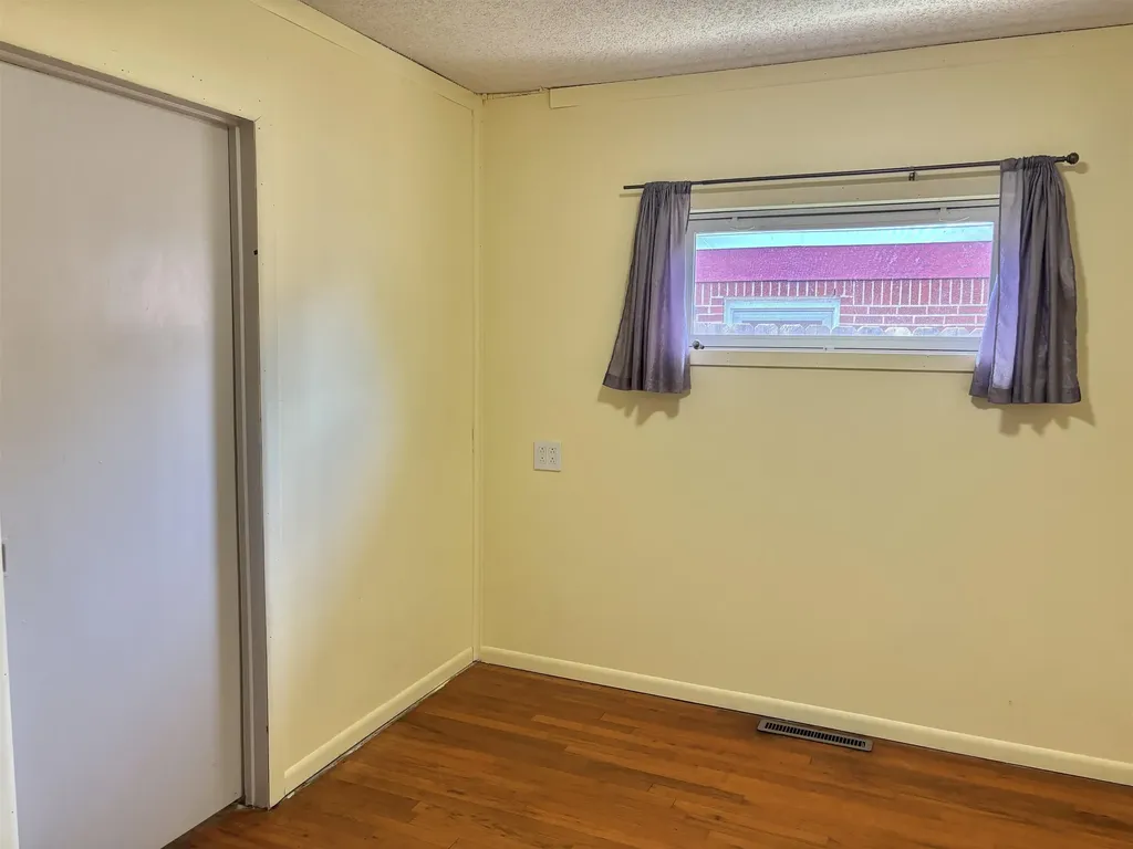 1772 S Clifton Wichita KS 67218