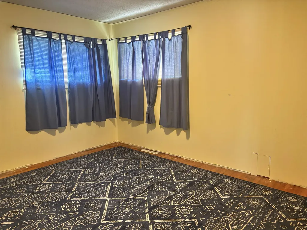 1772 S Clifton Wichita KS 67218
