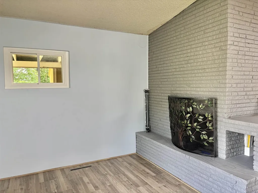 1772 S Clifton Wichita KS 67218