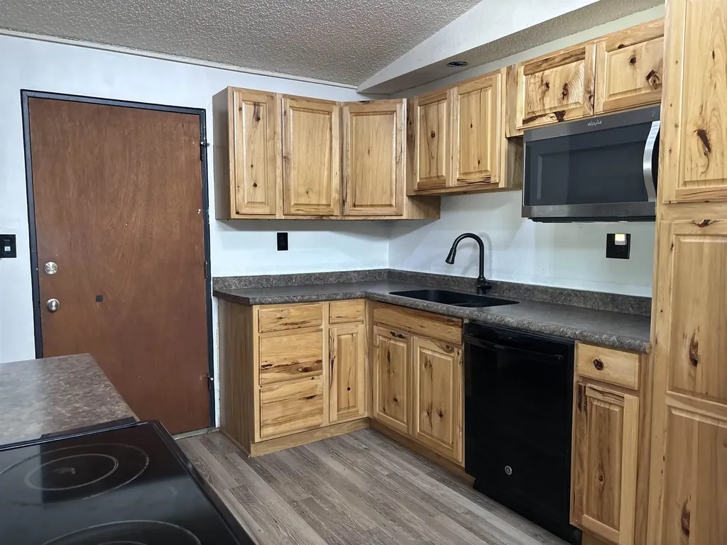 1772 S Clifton Wichita KS 67218