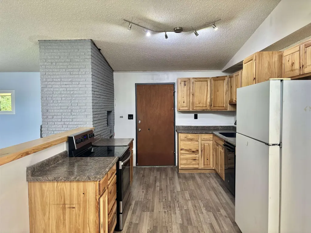 1772 S Clifton Wichita KS 67218