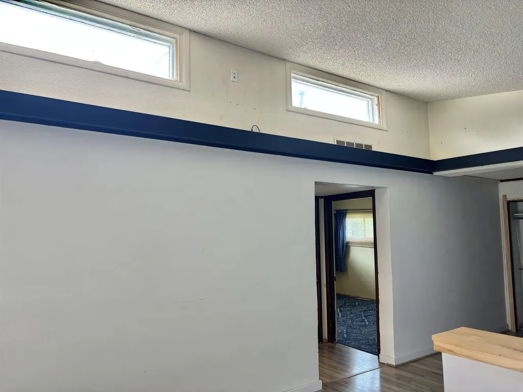1772 S Clifton Wichita KS 67218