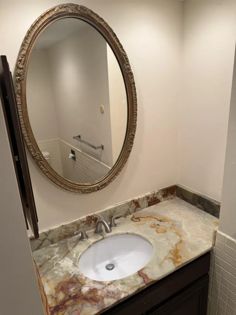 7077 E Central Wichita KS 67206