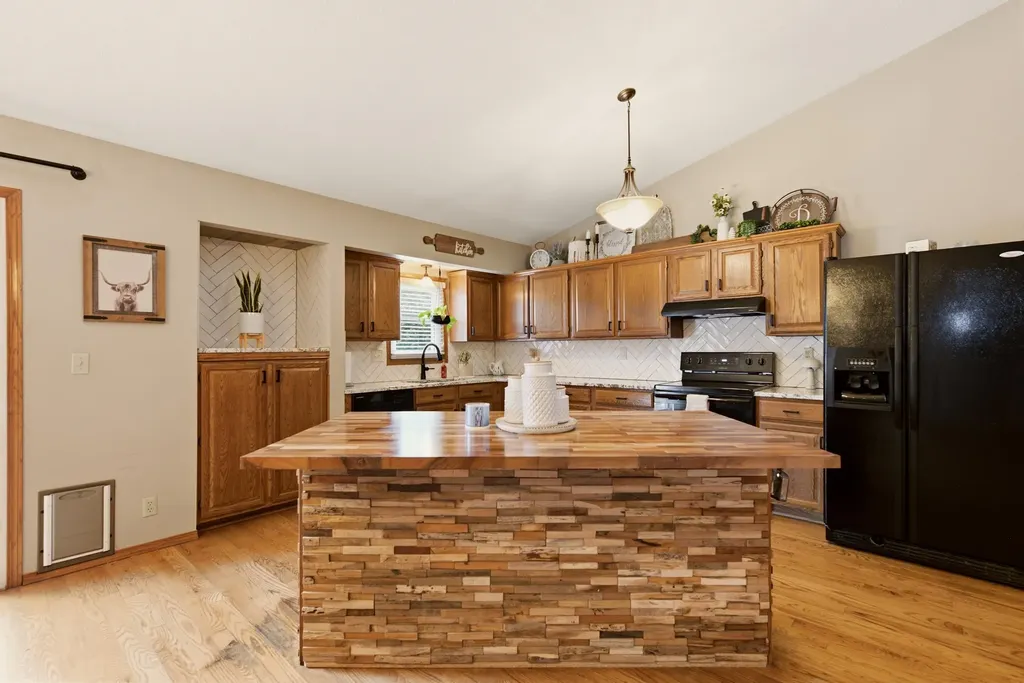 1308 W Loring Haysville KS 67060