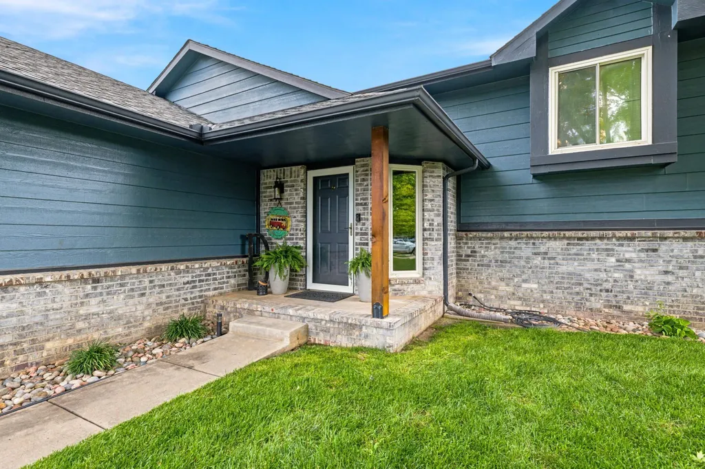 1308 W Loring Haysville KS 67060