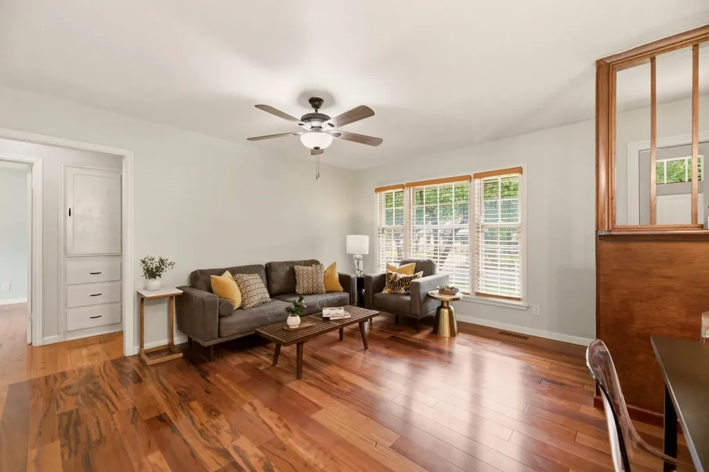 1838 N Green Wichita KS 67214