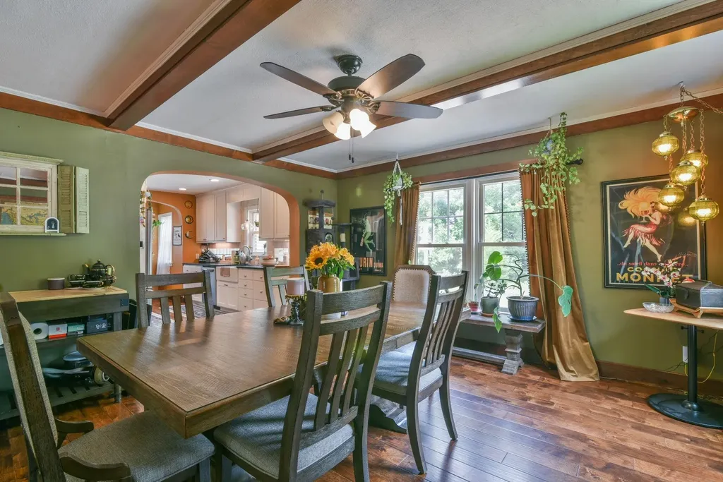 109 E Academy Hesston KS 67062