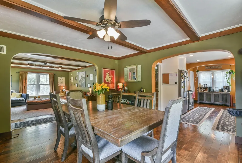109 E Academy Hesston KS 67062