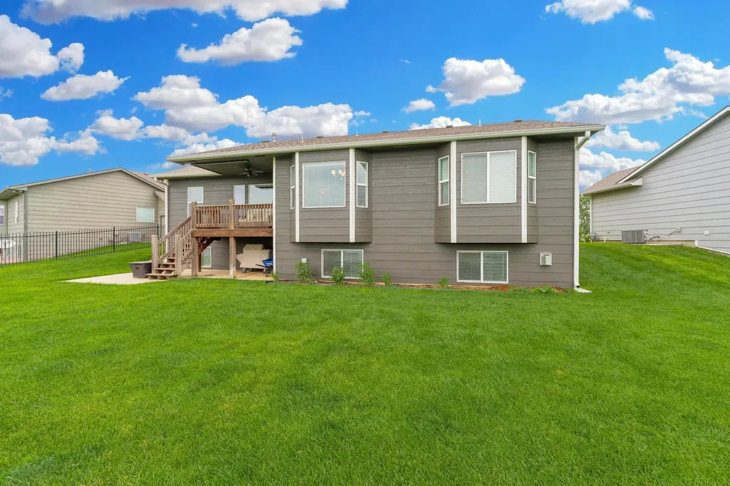4415 N Cassie Maize KS 67101