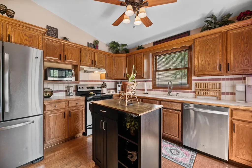 220 N Knight Wichita KS 67203