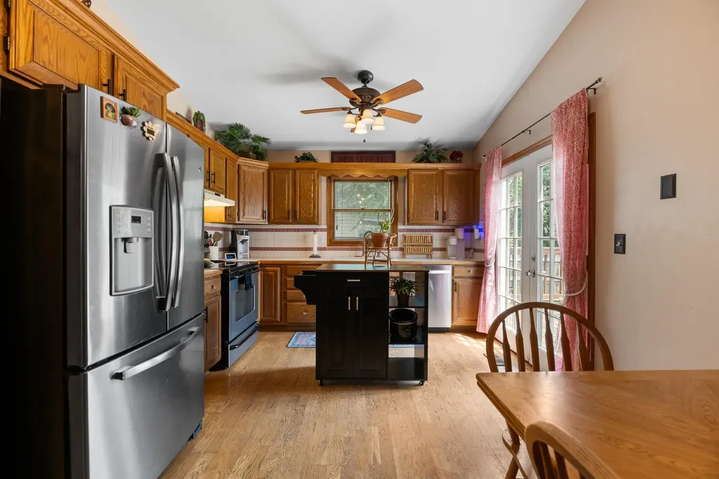 220 N Knight Wichita KS 67203