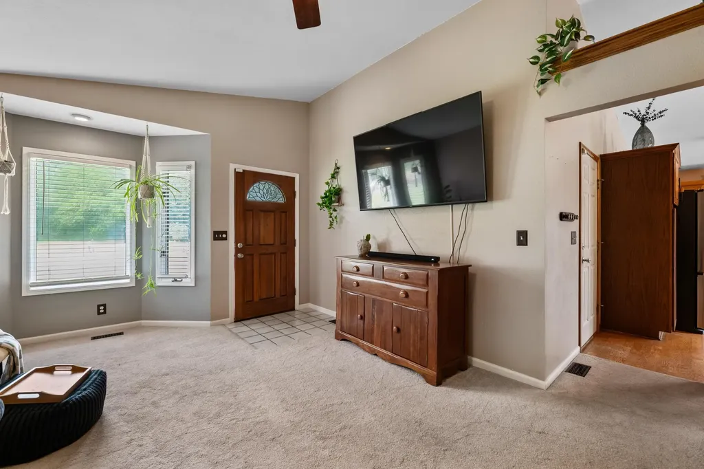 220 N Knight Wichita KS 67203