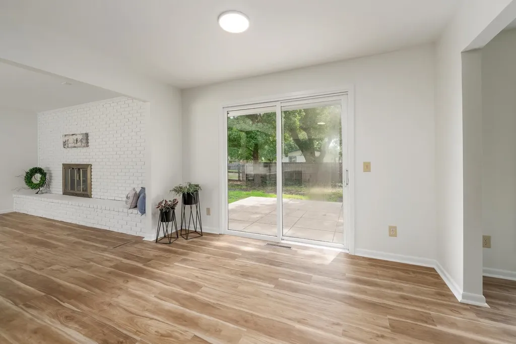 409 N Woodlawn Wellington KS 67152