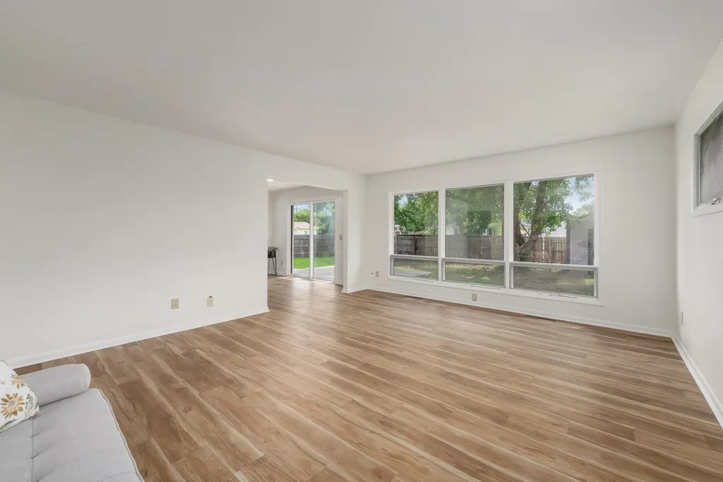 409 N Woodlawn Wellington KS 67152