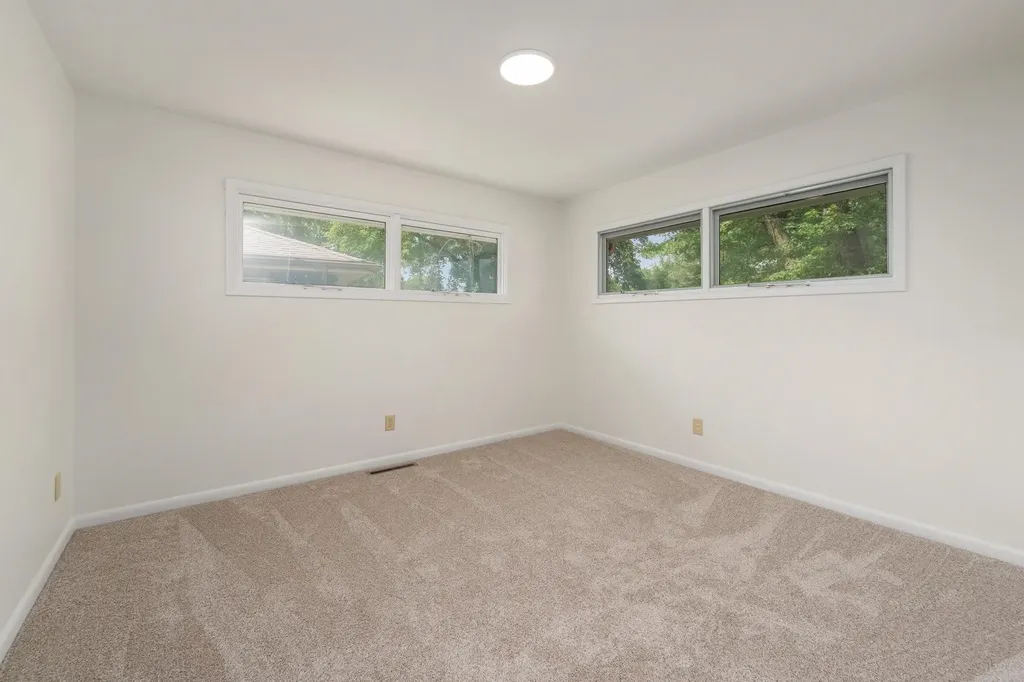 409 N Woodlawn Wellington KS 67152