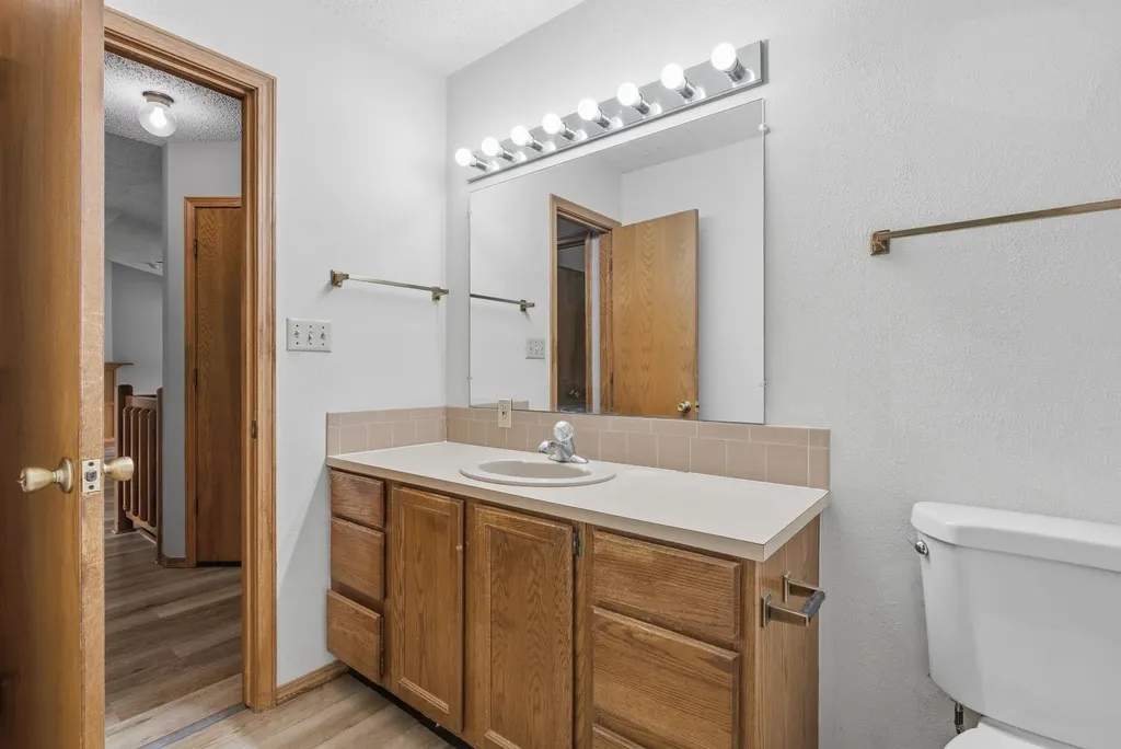 3001 W Savannah Wichita KS 67217