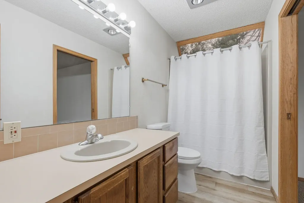 3001 W Savannah Wichita KS 67217