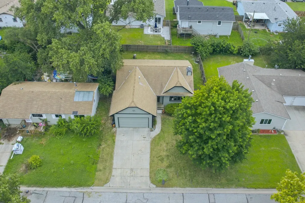 3001 W Savannah Wichita KS 67217